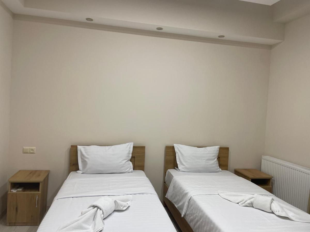 Kamar Hotel Ijevan Εξωτερικό φωτογραφία