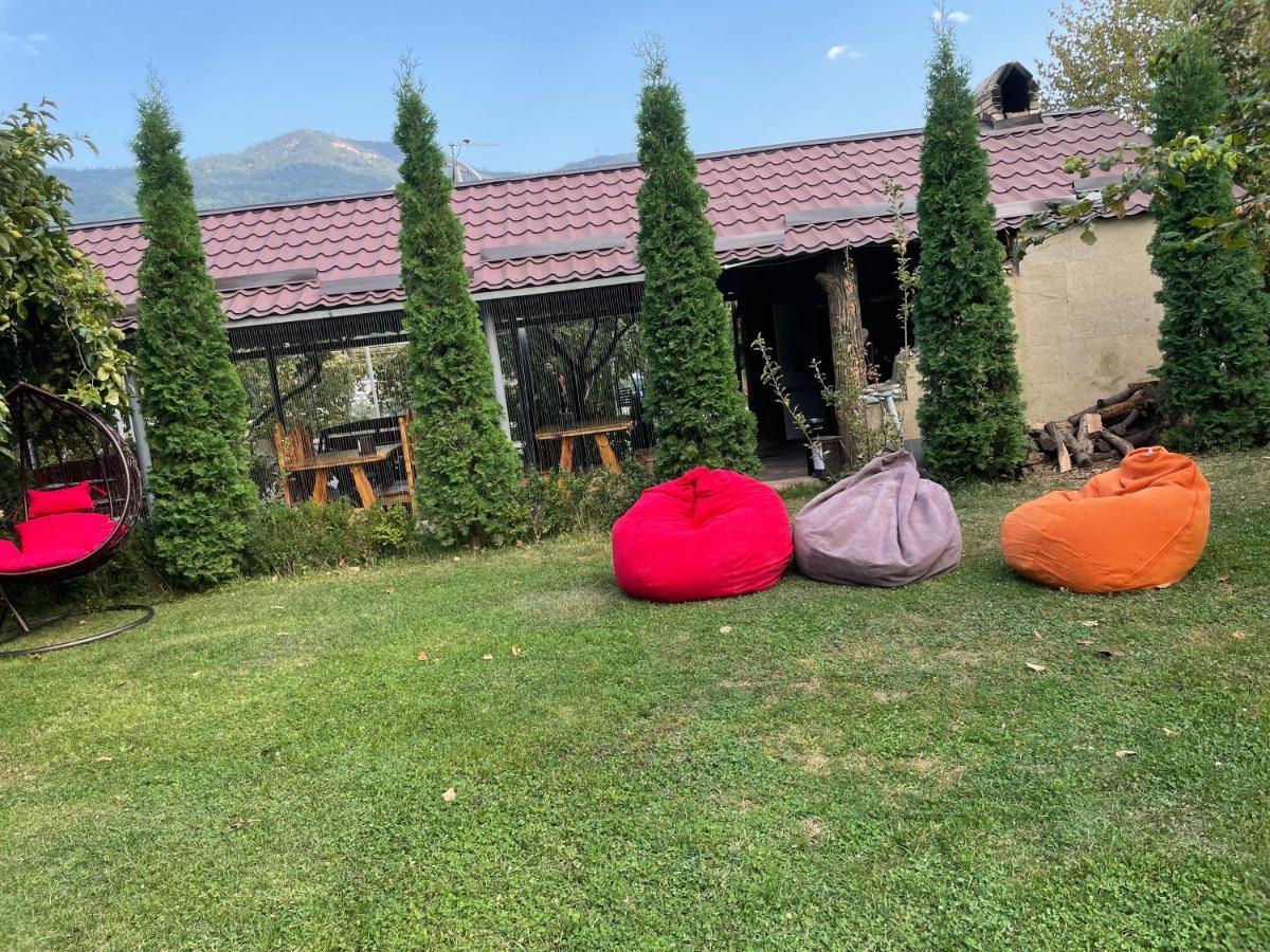 Kamar Hotel Ijevan Εξωτερικό φωτογραφία